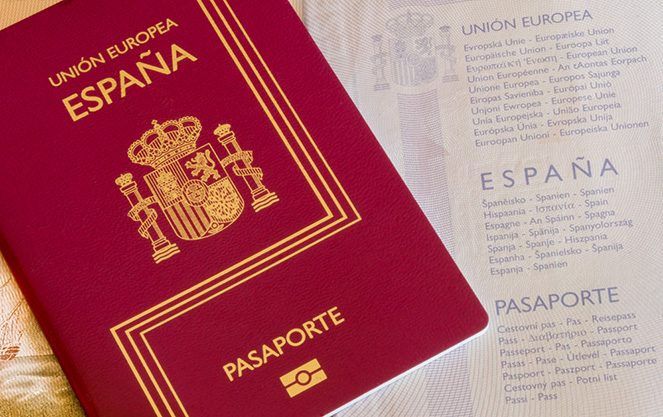 Право на резиденство і громадянство іспанії