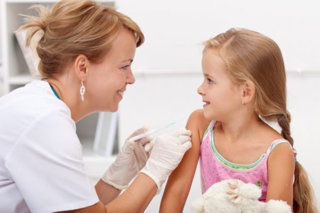 Вакцинація дітей в Іспанії