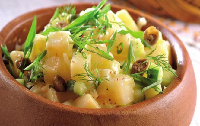 Салат з картоплі
